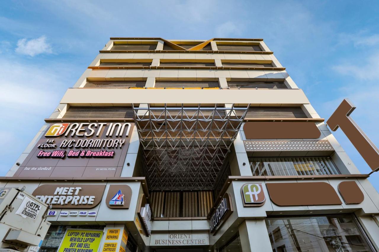 ואדודרה Rest Inn Dormitory מראה חיצוני תמונה