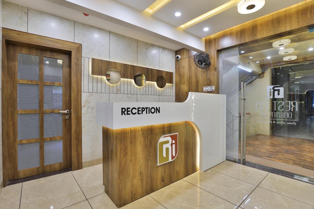 ואדודרה Rest Inn Dormitory מראה חיצוני תמונה
